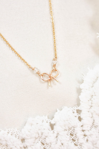Bow Necklace